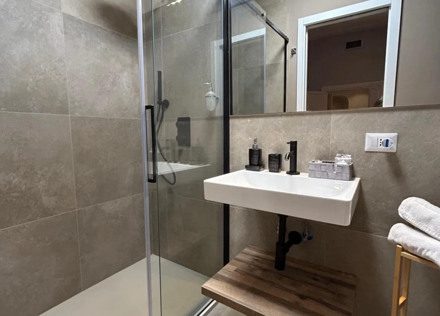 بيت ضيافة Sopi Vatican Suite Apartment روما إيطاليا